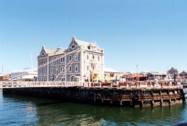 Altes Kapitänshaus an der Waterfront